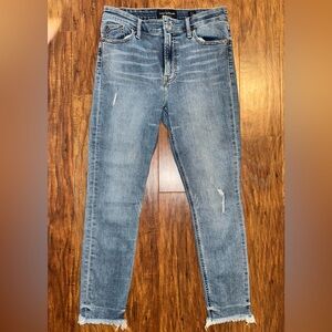 Lucky Brand - Bridgette Crop with Release Hem - Size 6/28